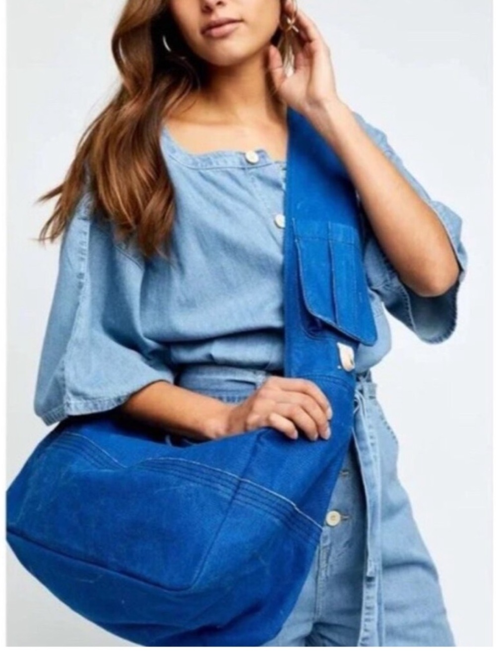 We The Free Waxed Canvas Zip Sling Bag Icelandis Blue - Picture 3 of 16